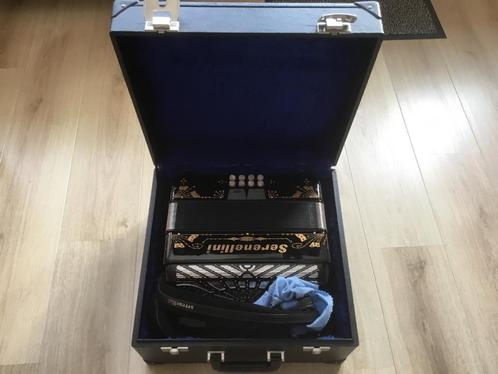Diatonische trekzak, Muziek en Instrumenten, Accordeons, Zo goed als nieuw, Knopaccordeon, Overige formaten, Overige merken, Met koffer