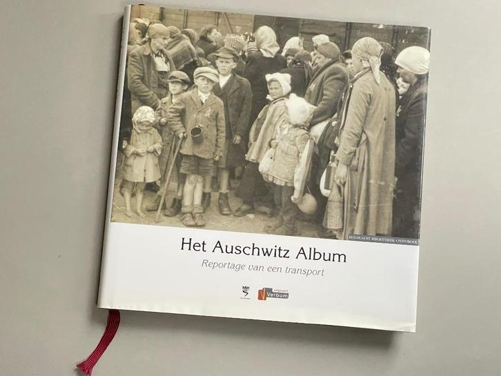 Het Auschwitz Album. Reportage van een transport (2004), Boeken, Oorlog en Militair, Zo goed als nieuw, Overige onderwerpen, Tweede Wereldoorlog