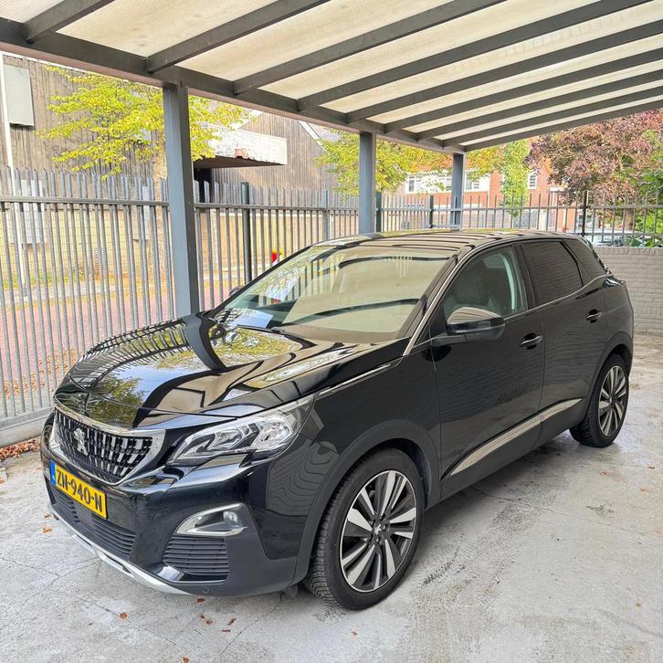 Peugeot 3008 1.2 Puretech 131pk Eat8 2019 Zwart DB-Riem vv, Auto's, Peugeot, Bedrijf, Airbags, Airconditioning, Alarm, Android Auto