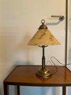 Vintage schemerlamp met bronzen/koperen voet gewolkt glas, Huis en Inrichting, Lampen | Tafellampen, Minder dan 50 cm, Glas, Zo goed als nieuw