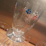 Mooie Franse brocante water of sapglazen gravure bloemetjes, Ophalen of Verzenden