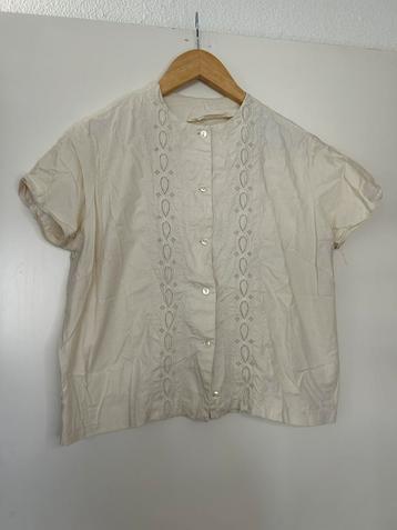 Vintage dames blouse maat 42 beschikbaar voor biedingen