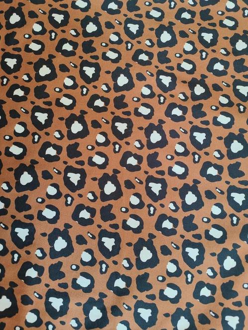 Stenzo tricot brown panter, Hobby en Vrije tijd, Stoffen en Lappen, Nieuw, Katoen, 120 cm of meer, 30 tot 200 cm, Ophalen of Verzenden