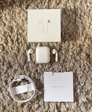 Nieuwe Apple AirPods 2  beschikbaar voor biedingen