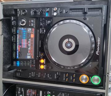 Pioneer CDJ 2000 nxs (2x) en DJM 900 nxs set beschikbaar voor biedingen