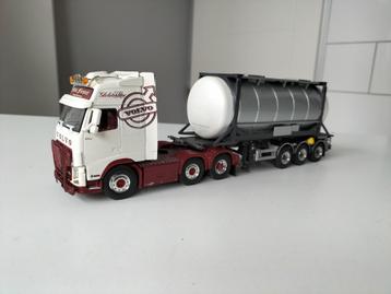 WSI Volvo FH Mike Förster Transporte met tanktrailer beschikbaar voor biedingen