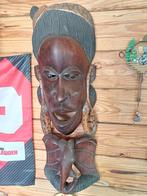 Groot  houtsnijwerk, stigmatiserend maar al oud 100x 25 cm, Ophalen of Verzenden