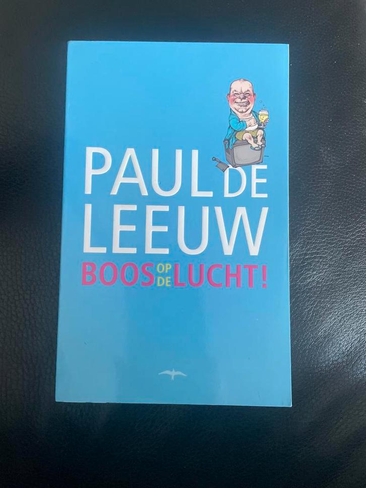 Paul de Leeuw - Boos op de Lucht!, Boeken, Humor, Gelezen, Anekdotes en Observaties, Ophalen of Verzenden