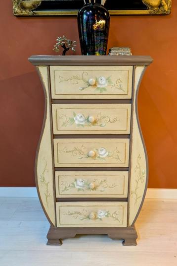 Vintage Ladekast Handgeschilderde Bloemen Brocante beschikbaar voor biedingen