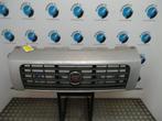 FIAT DUCATO 33 2.3 MJ DPF M H2 GRILLE 2009, Ophalen of Verzenden, Gebruikt, Stiba lid
