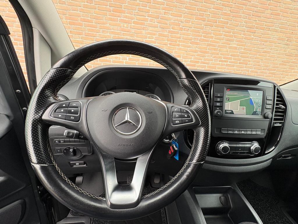 Mercedes-Benz Vito 119CDI 190PK 9G-Tronic DC 4-Matic / LED /, Gebruikt, Huisgarantie, Met garantie (alle), 2500 kg
