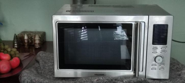 O.a. Magnetron(hete lucht/grill) te koop, Witgoed en Apparatuur, Magnetrons, Gebruikt, Vrijstaand, Combimagnetron, 45 tot 60 cm