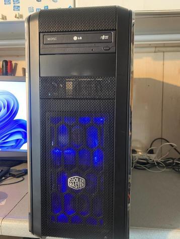 Goed voor Games en snel, i7-6800K, 32Gb werk, 4Gb videokaart beschikbaar voor biedingen