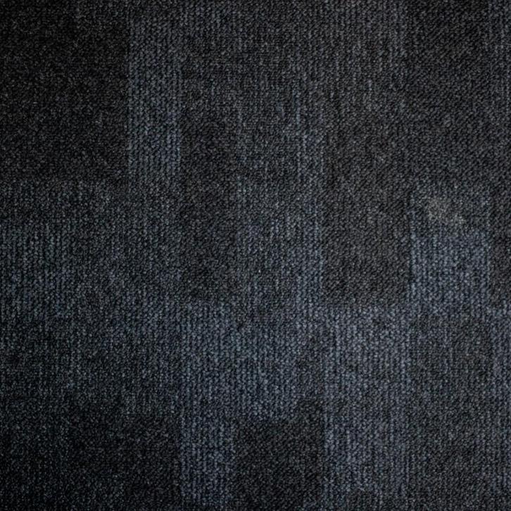 Tapijttegel Desso - Gebruikte tegel - Antraciet - 50x50cm, Huis en Inrichting, Stoffering | Tapijten en Kleden, Nieuw, 50 tot 100 cm