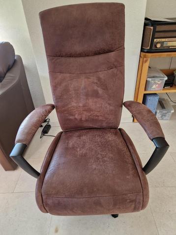 Twisto relaxfauteuil beschikbaar voor biedingen