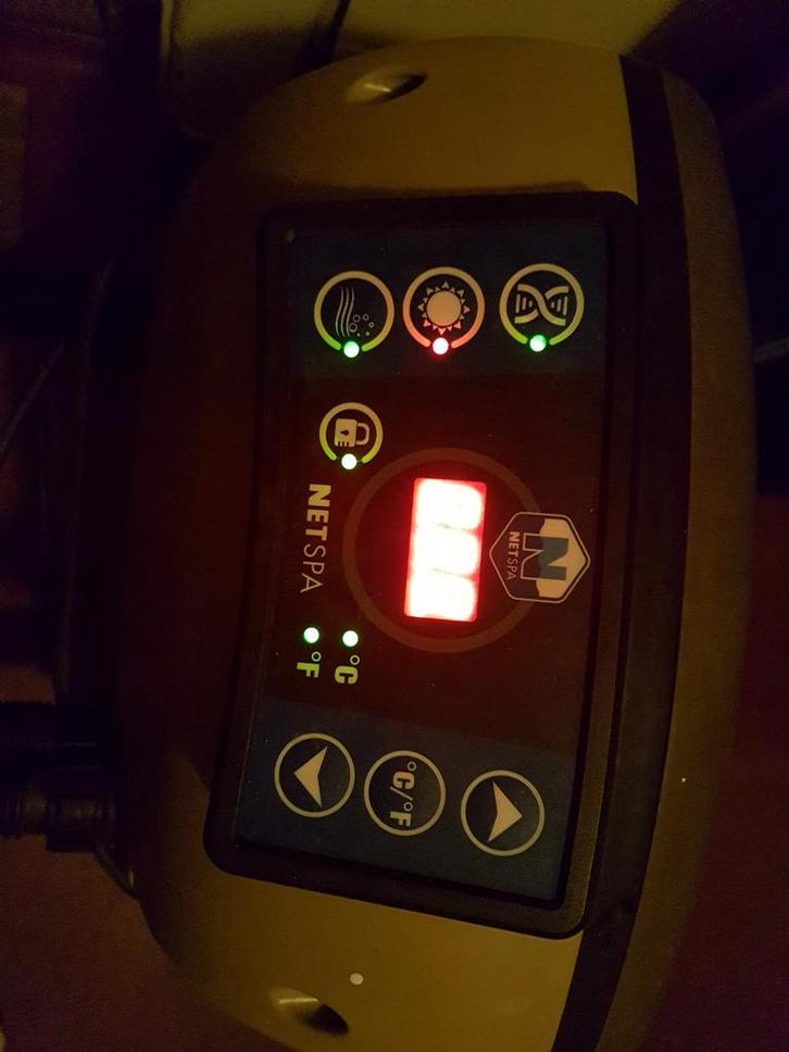 Netspa pomp motor unit motoreenheid verwarming + bubblebomp, Tuin en Terras, Zwembaden, Zo goed als nieuw, Minder dan 80 cm, 200 tot 400 cm