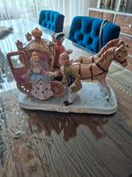 Porseleinen koets met paarden, Antiek en Kunst, Antiek | Porselein, Ophalen of Verzenden