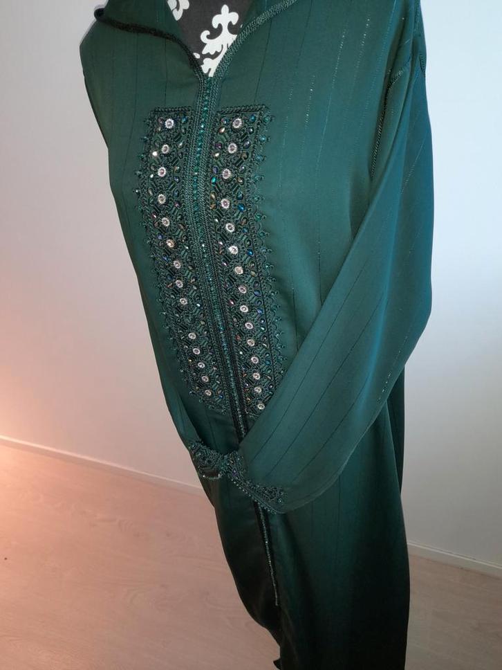 Donkergroene Marokkaanse Jelaba, Kleding | Dames, Jurken, Zo goed als nieuw, Groen, Onder de knie, Ophalen of Verzenden