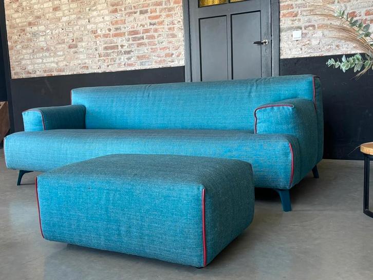 3 zits Leolux oscar.  Met Hocker. 👌, Huis en Inrichting, Banken | Bankstellen, Zo goed als nieuw, Rechte bank, Driepersoons, 200 tot 250 cm
