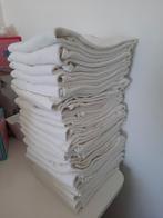 24 oogjes luiers. De meeste nieuw., Ophalen of Verzenden, Zo goed als nieuw, Teddy, Jongetje of Meisje