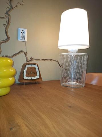 IKEA Lamp met Glazen Voet - 60cm beschikbaar voor biedingen