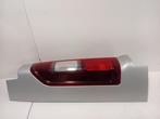 Achterlicht links buiten Renault Trafic, Auto-onderdelen, Onderdelen@venauto.nl, Van der Ven Autorecycling B.V., Gebruikt, Ettenseweg 76, 4706 PB Roosendaal, The Netherlands