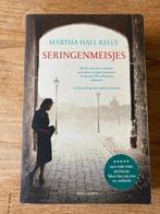 Martha Hall Kelly - Seringenmeisjes, Ophalen of Verzenden, Gelezen, Martha Hall Kelly