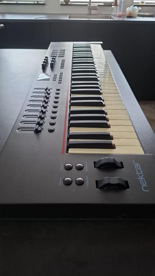 midi keyboard, NEKTAR schuuropruiming NU 30,00, Muziek en Instrumenten, Midi-apparatuur, Gebruikt, Ophalen of Verzenden