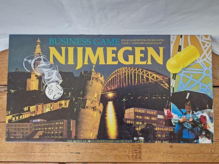 Business Game Nijmegen, Hobby en Vrije tijd, Gezelschapsspellen | Bordspellen, Zo goed als nieuw, Vijf spelers of meer, Ophalen of Verzenden