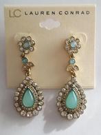 Lauren Conrad licht groene druppel strass steker oorbellen, Overige materialen, Nieuw, Ophalen of Verzenden, Knopjes of Stekers