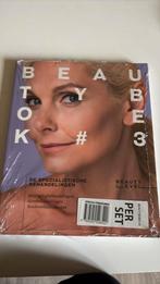 Schoonheidsspecialiste boek, Ophalen of Verzenden, Nieuw