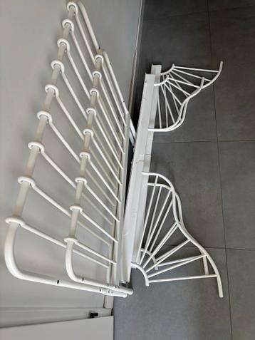 Gratis Ikea Minnen bedframe (zonder lattenbodem) - afbeelding 1