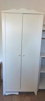 Hensvik kast, Huis en Inrichting, Ophalen, Zo goed als nieuw