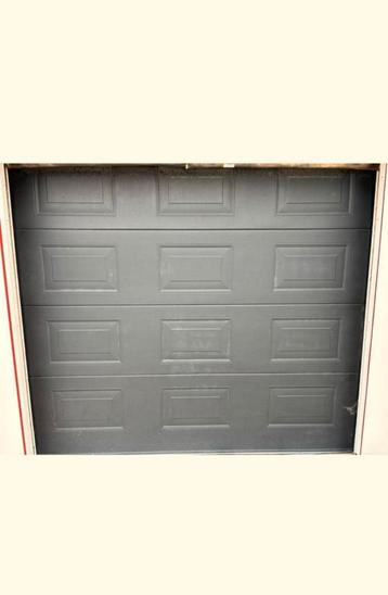 Elektrische garagedeur / kanteldeur  / geïsoleerd  bezorgen beschikbaar voor biedingen