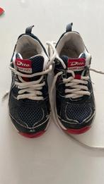 Dira hockeyschoenen maat 28, Sport en Fitness, Hockey, Ophalen, Zo goed als nieuw, Schoenen