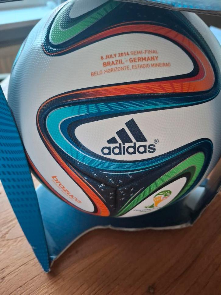 Brazuca world cup 2014 ball brazil germany, Boeken, Encyclopedieën, Ophalen of Verzenden