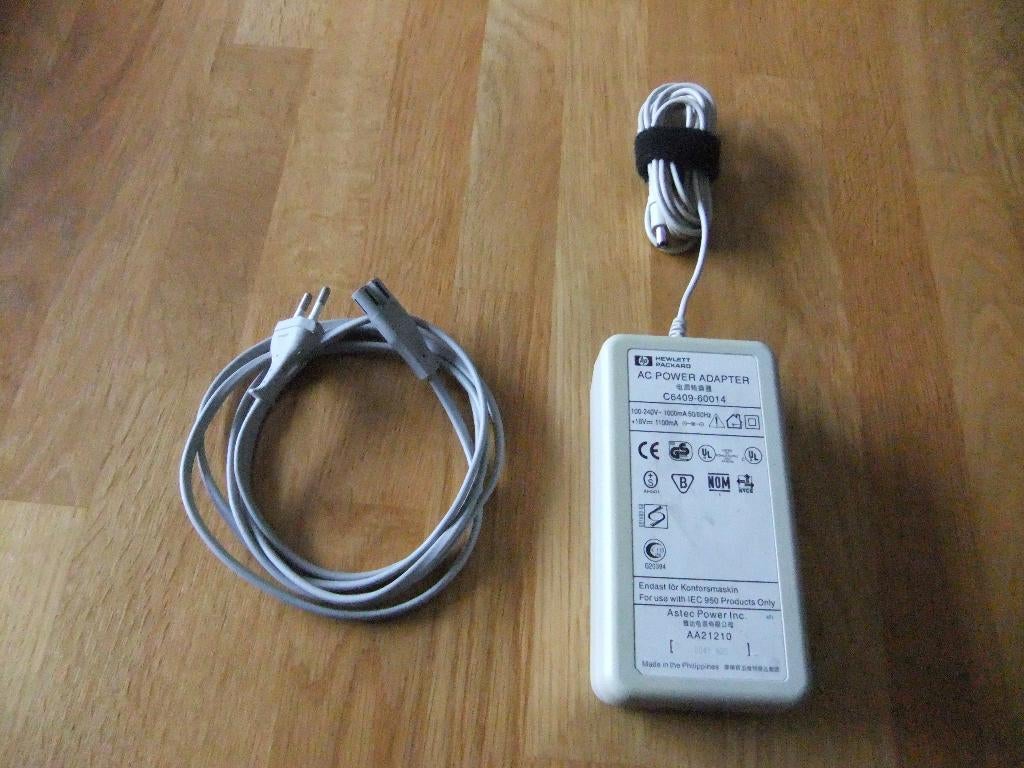 Adapter / Voeding HP C6409-60014, 18 VDC - 1,1 Amp, Ophalen of Verzenden, Gebruikt, HP