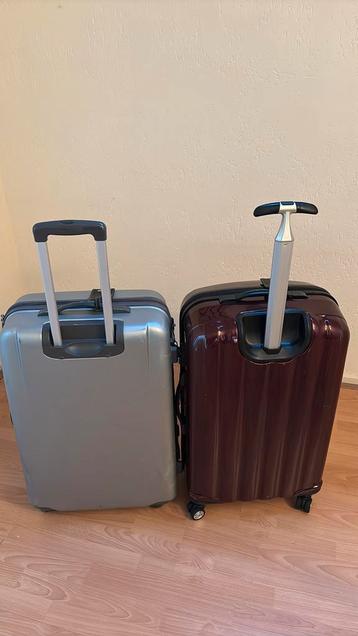 Koffers set: Zilver & Bordeaux, hard kunststof beschikbaar voor biedingen