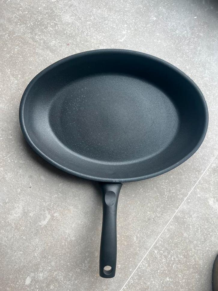 Ovale vispan merk The Good Food Factory( Sligro)TGFF, Huis en Inrichting, Keuken | Potten en Pannen, Zo goed als nieuw, Koekenpan of Braadpan