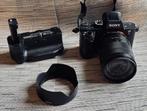 Sony A7R II + Sony Zeiss Vario-Tessar 24-70mm + Batt. Grip, Gebruikt, 42 Megapixel, Ophalen of Verzenden, Sony