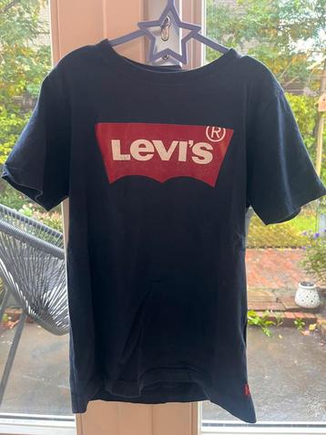Kindershirts Levi’s en Tommy Hilfiger beschikbaar voor biedingen