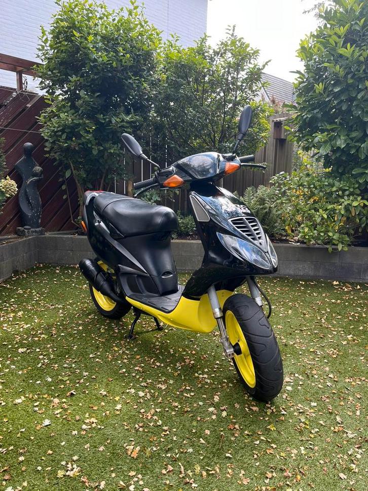 Piaggio NRG MC3 2takt, Fietsen en Brommers, Scooters | Piaggio, Zo goed als nieuw, NRG, Tweetakt, Ophalen