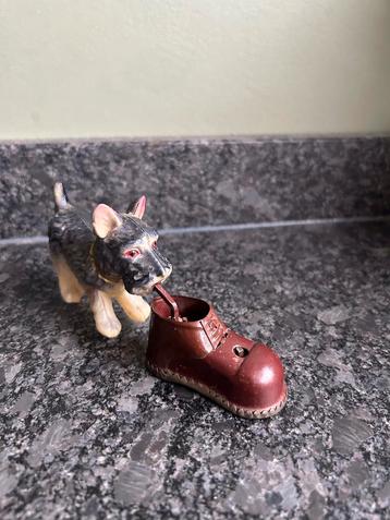Vintage Celluloid Hond met Opwindschoen - Japan 1940 beschikbaar voor biedingen