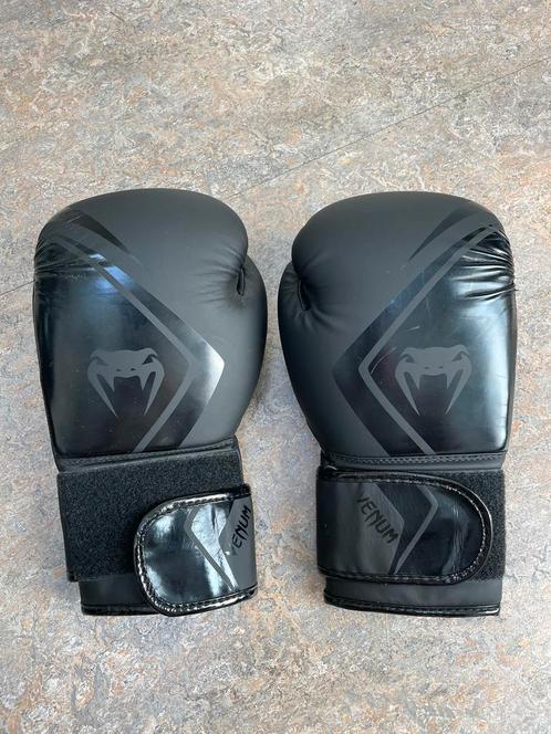 Venum boxhandschoenen (14OZ), Sport en Fitness, Boksen, Zo goed als nieuw, Bokshandschoenen, Ophalen of Verzenden
