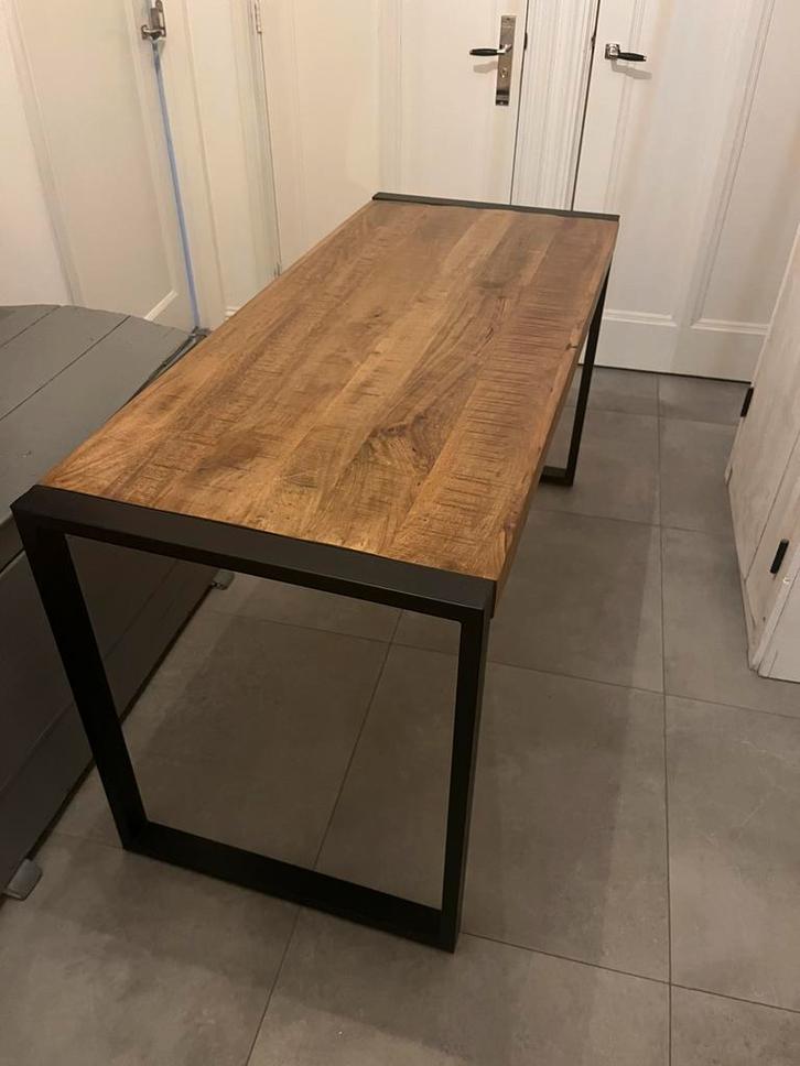 Teakhouten bureau met stalen frame, Huis en Inrichting, Tafels | Sidetables, Gebruikt, 50 tot 75 cm, 100 tot 150 cm, Rechthoekig