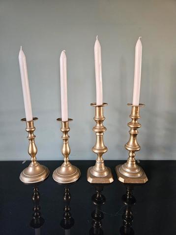 Vintage messing / koperen kandelaars beschikbaar voor biedingen