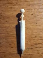 Antieke naaldenkoker in vorm parasol paraplu, Ophalen of Verzenden