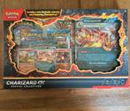 Pokemon charizard EX special collection, Overige generaties, Ophalen of Verzenden, Zo goed als nieuw