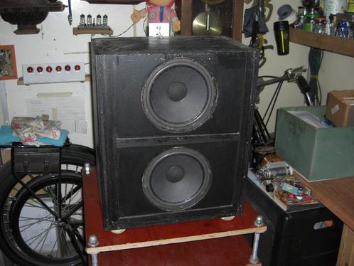 Twee basebins, Audio, Tv en Foto, Luidsprekers, Gebruikt, Subwoofer, Minder dan 60 watt, Philips, Ophalen