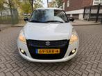 Suzuki Swift 1.2 5-D AUT 2011 Wit, Auto's, Euro 5, Stof, 4 cilinders, 965 kg